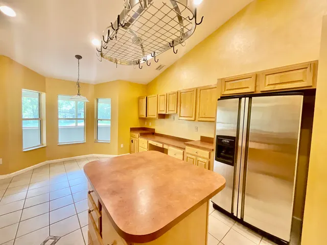 $2,150 | 10275 Gregory Avenue, Hastings, FL 32145