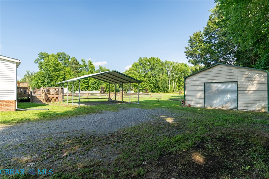 185 Jenkins Neck Road Dutton, VA 23050 - Photo 4 of 28