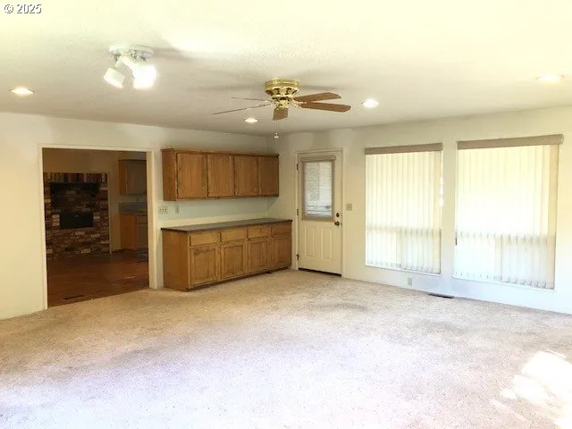 $425,000 | 1649 Northwest Martin Avenue, Roseburg, OR 97471