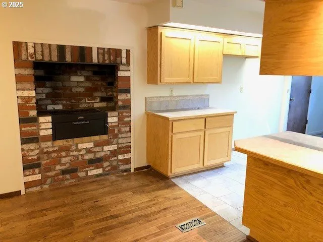 $425,000 | 1649 Northwest Martin Avenue, Roseburg, OR 97471