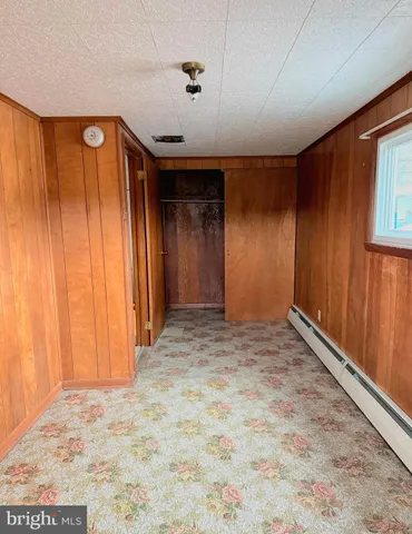 $159,900 | 176 Roosevelt Drive, Mahanoy City, PA 17948