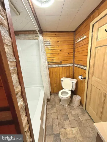 $159,900 | 176 Roosevelt Drive, Mahanoy City, PA 17948