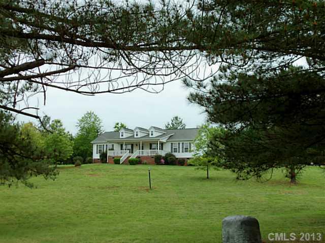 162 Fulbright Road Stony Point, NC 28678 - Photo 2 of 13 Gallery Image 2