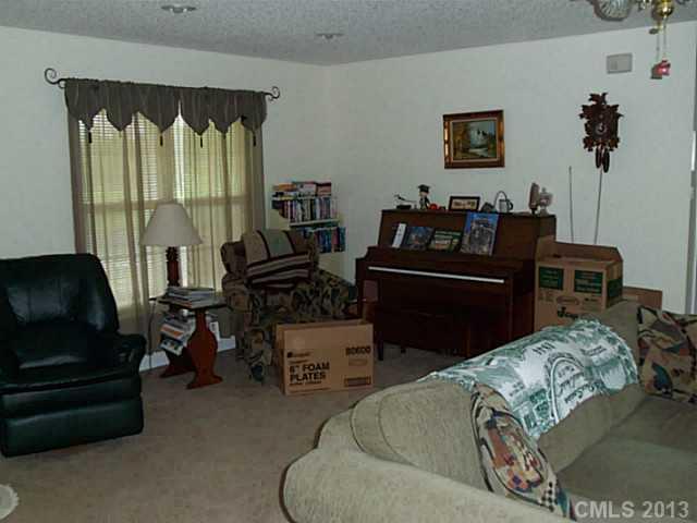 162 Fulbright Road Stony Point, NC 28678 - Photo 9 of 13 Gallery Image 9