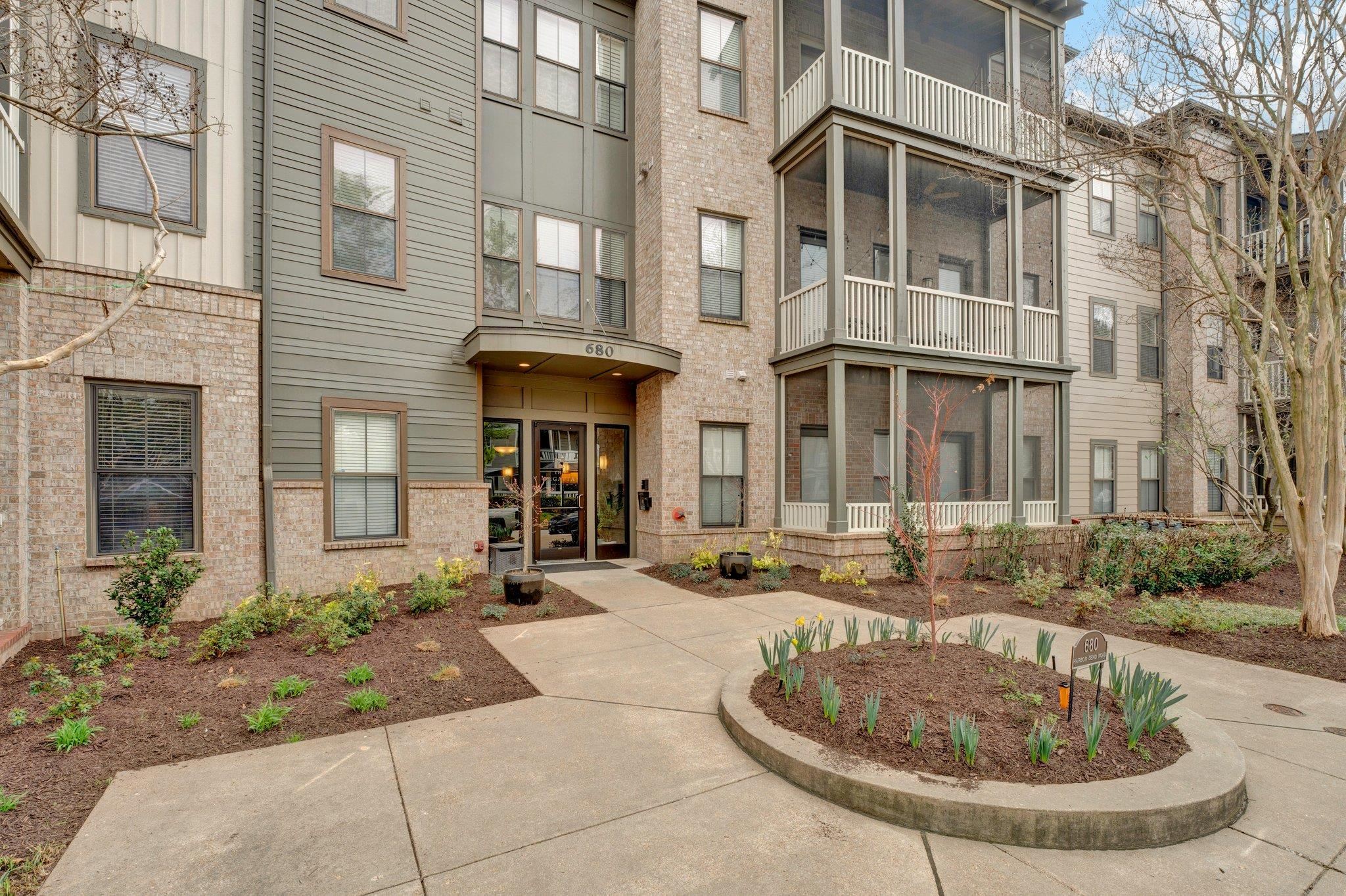 680 Harbor Bend Road, Unit 107 Memphis, TN 38103 - Photo 2 of 33 Gallery Image 2