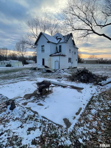 $2,500 | 200 Anson Street, Middletown, IL 62666