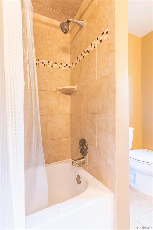 351 Silvervale Drive Rochester Hills, MI 48309 - Photo 34 of 49