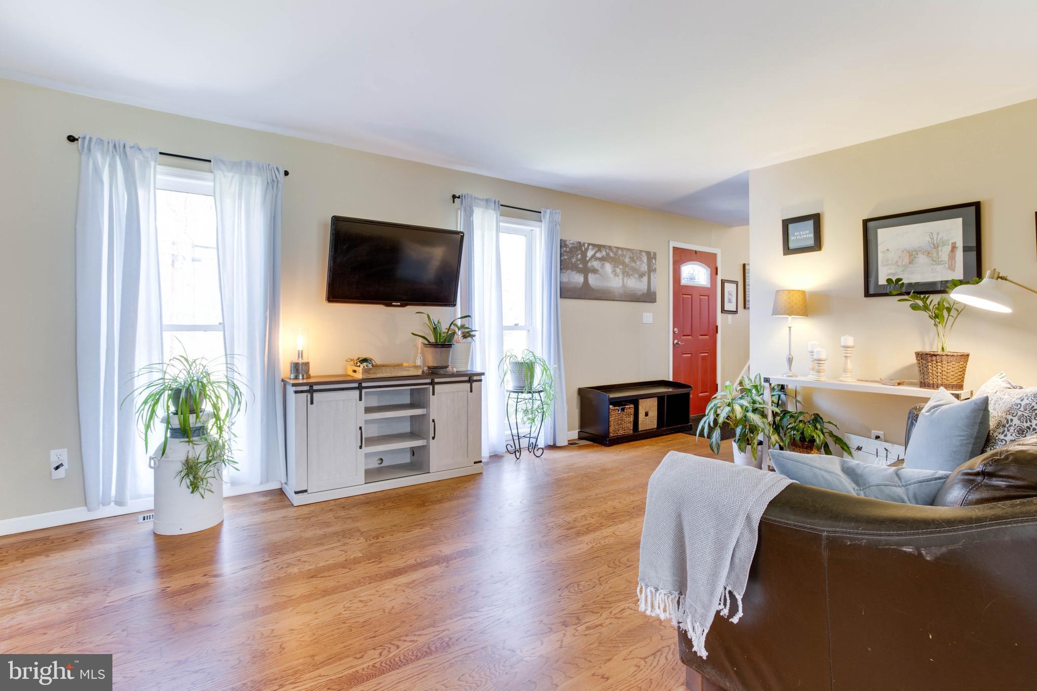 1561 Snug Harbor Road Shady Side, MD 20764 - Photo 7 of 52 Gallery Image 7