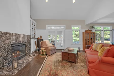 $619,000 | 10 High Pine Circle, Unit 10, Wilbraham, MA 01095