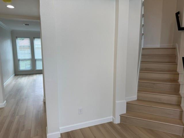 618 West Muirfield Road Garland, TX 75044 - Photo 3 of 20