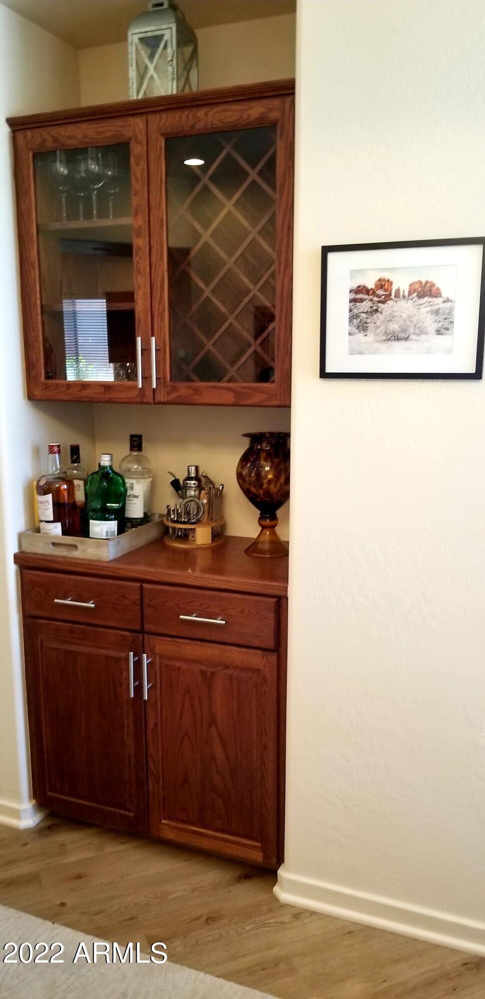 22 Heritage Circle Sedona, AZ 86351 - Photo 29 of 36 Bar_Sitting_Area