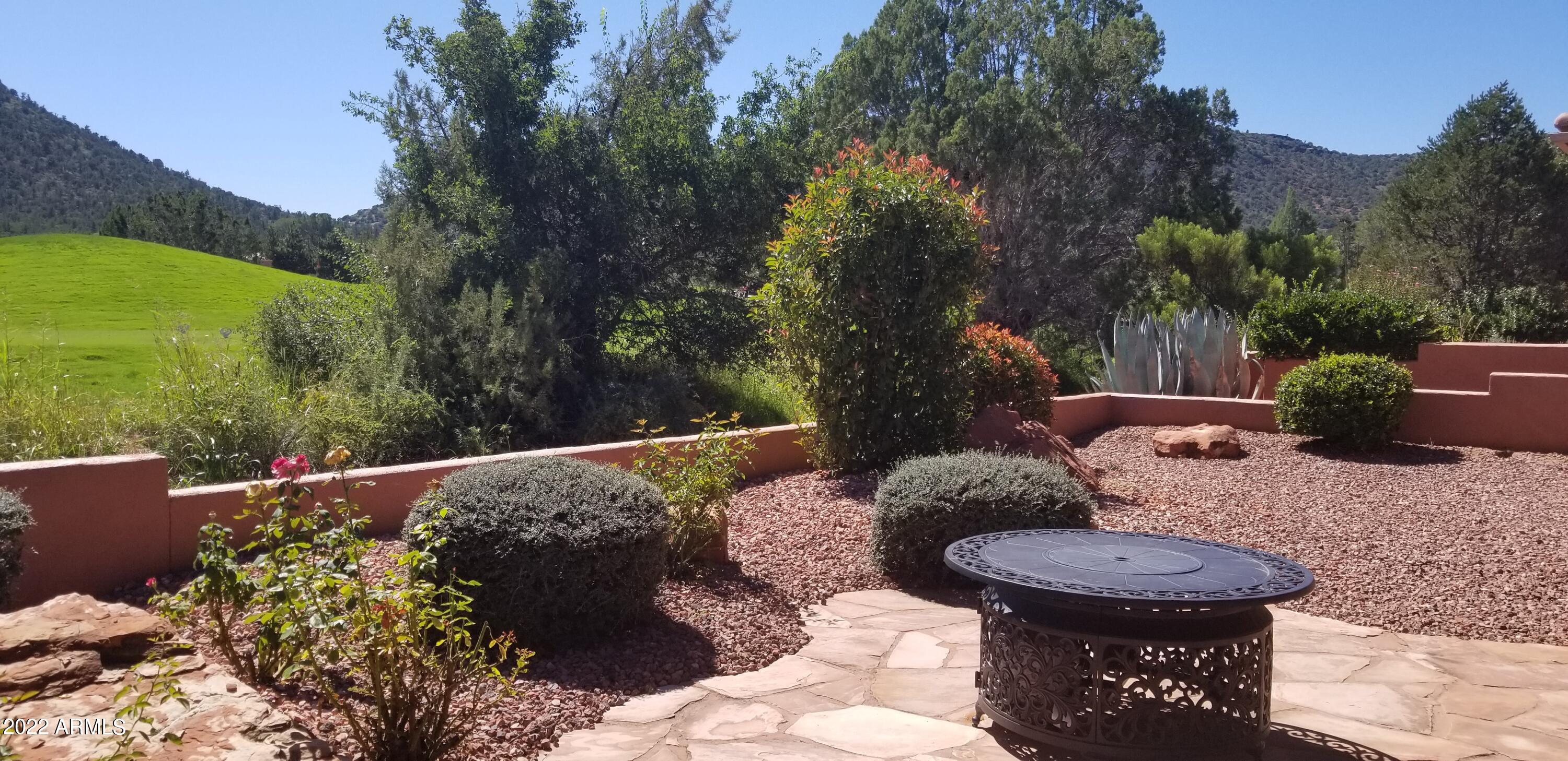 22 Heritage Circle Sedona, AZ 86351 - Photo 6 of 36 BackGardenrightoGolfCourse