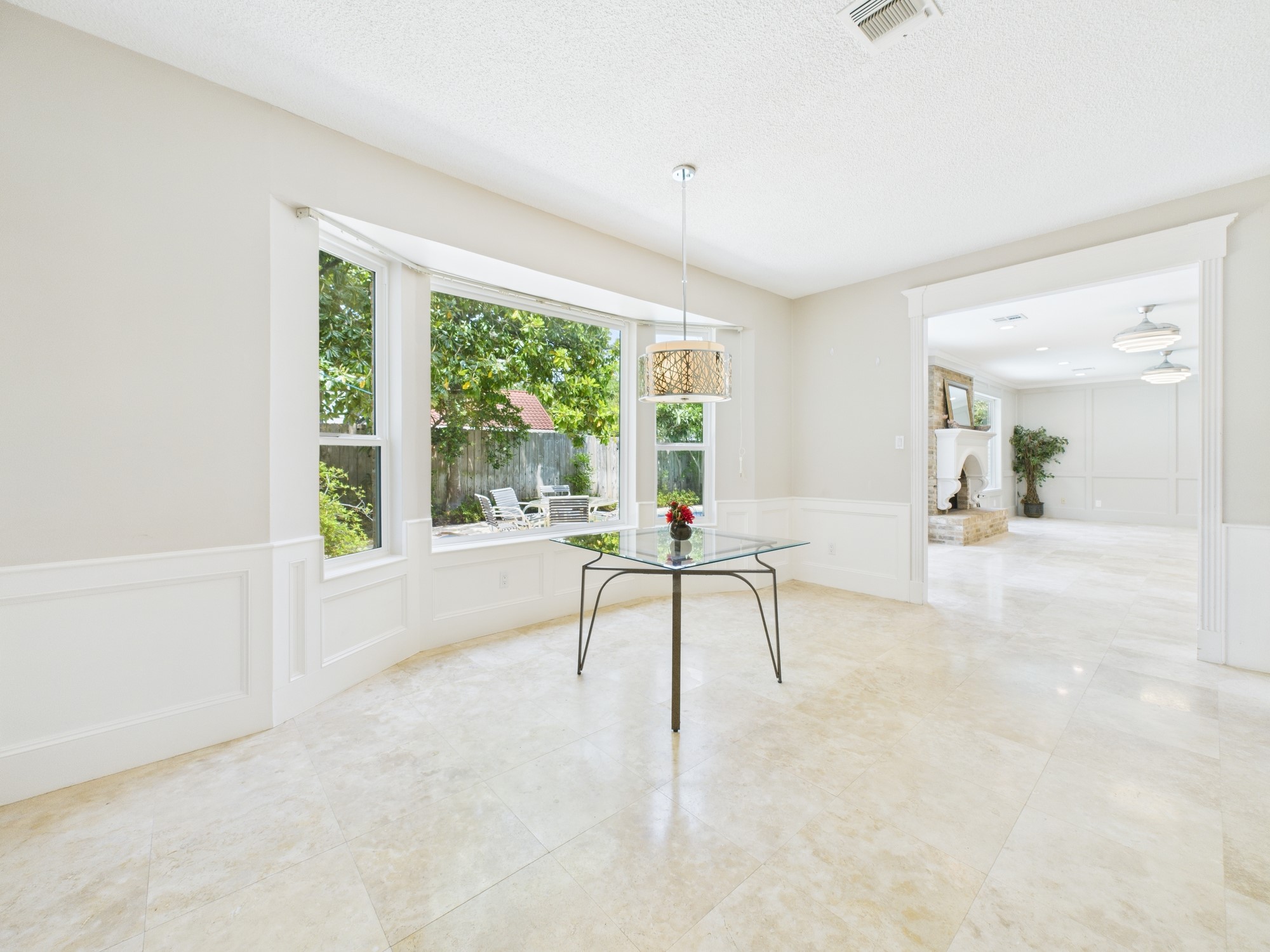 702 Daria Court Houston, TX 77079 - Photo 14 of 44 Beautiful Breakfast Room with Views of the Backyard