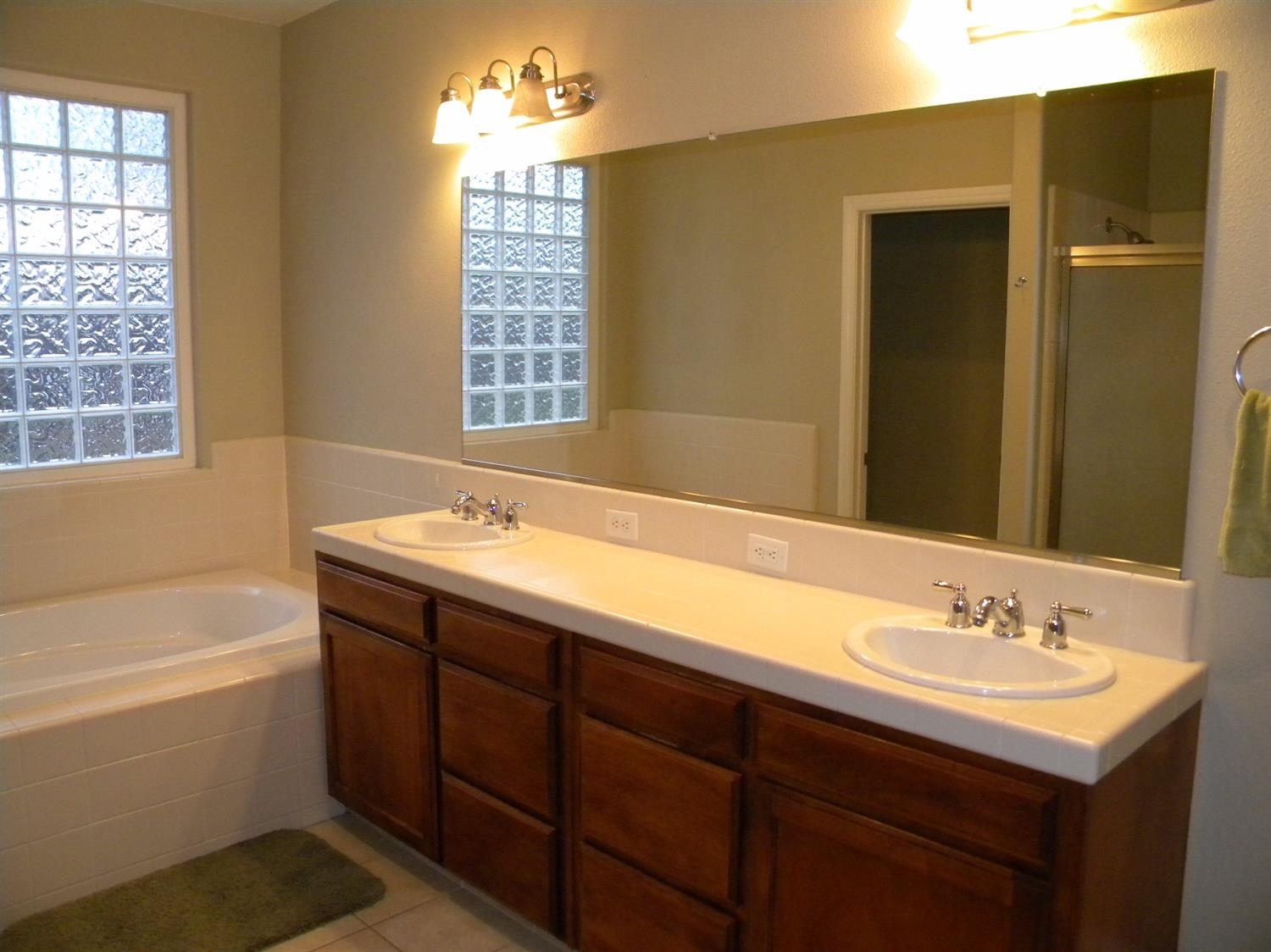 2285 East Duff Avenue Reedley, CA 93654 - Photo 26 of 28 Gallery Image 26