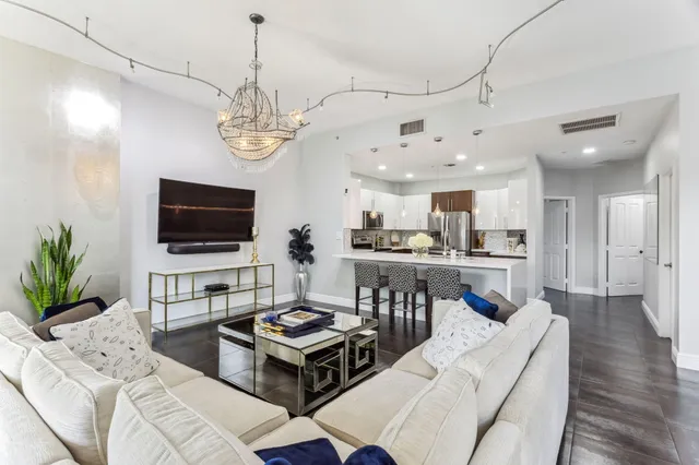 $6,500 | 3960 North Flagler Drive, Unit 402, West Palm Beach, FL 33407