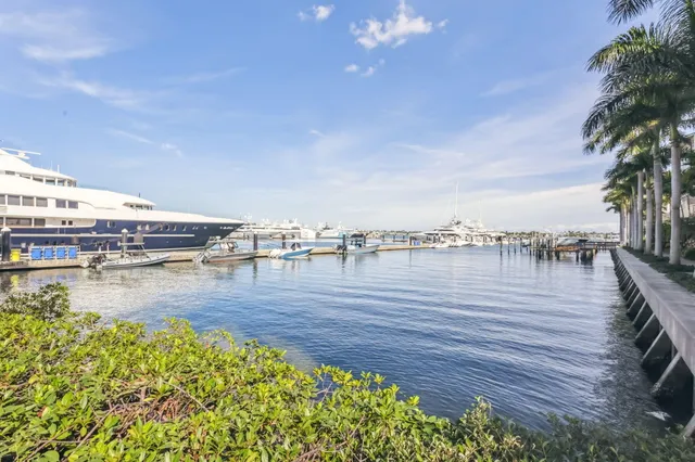 $6,500 | 3960 North Flagler Drive, Unit 402, West Palm Beach, FL 33407