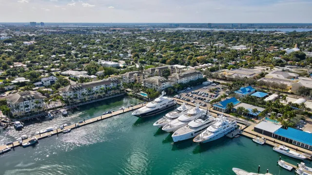 $6,500 | 3960 North Flagler Drive, Unit 402, West Palm Beach, FL 33407