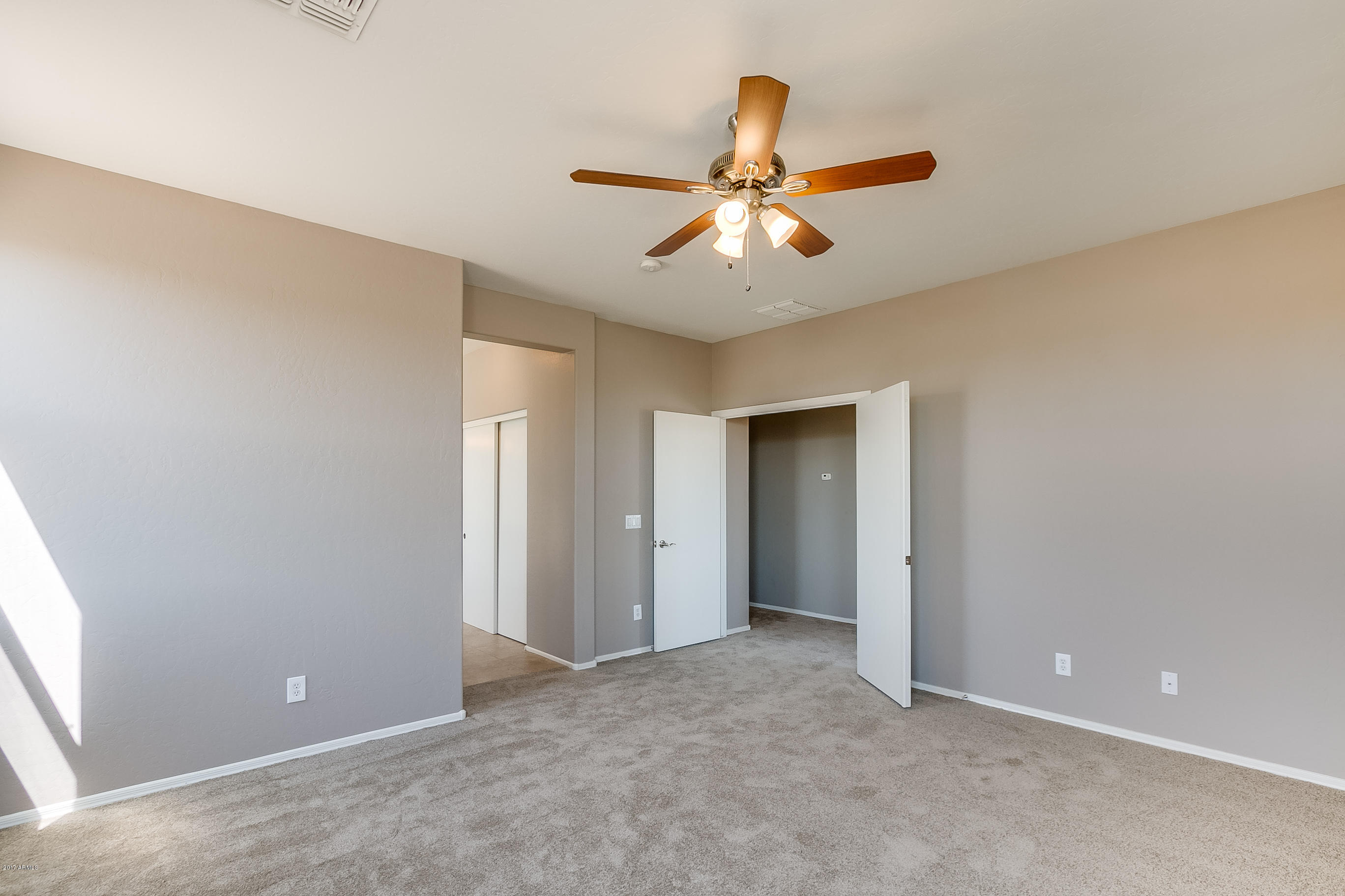 16233 West Miami Street Goodyear, AZ 85338 - Photo 9 of 16 Miami-036