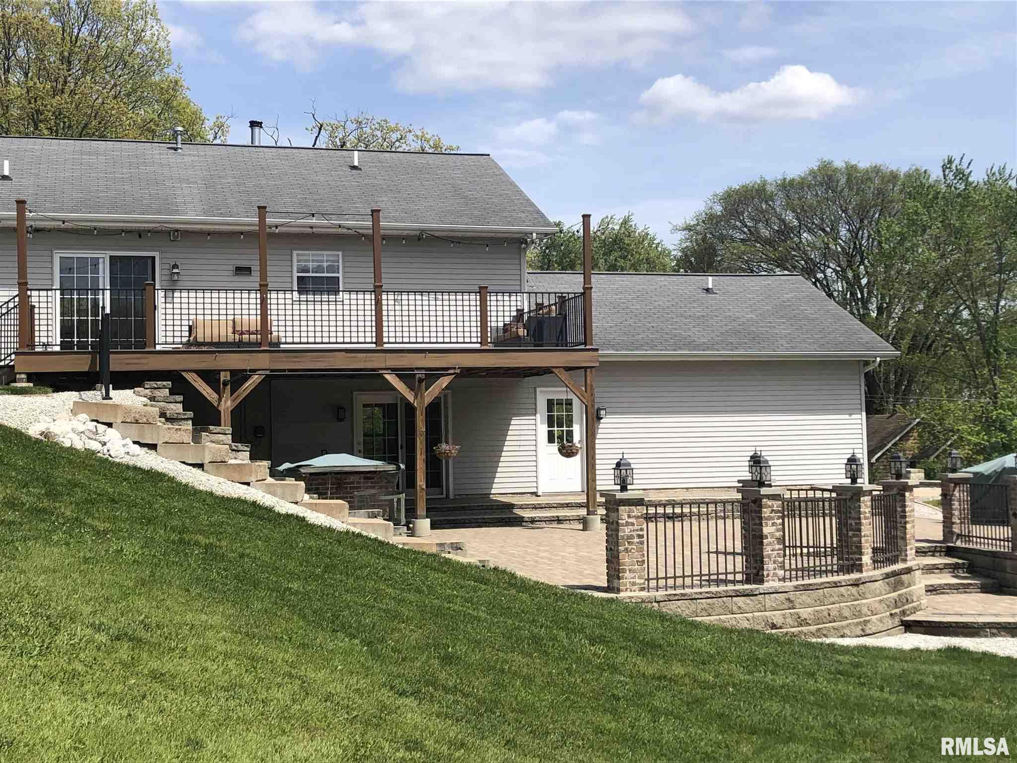 211 Brookview Road East Peoria, IL 61611 - Photo 3 of 6 Gallery Image 3