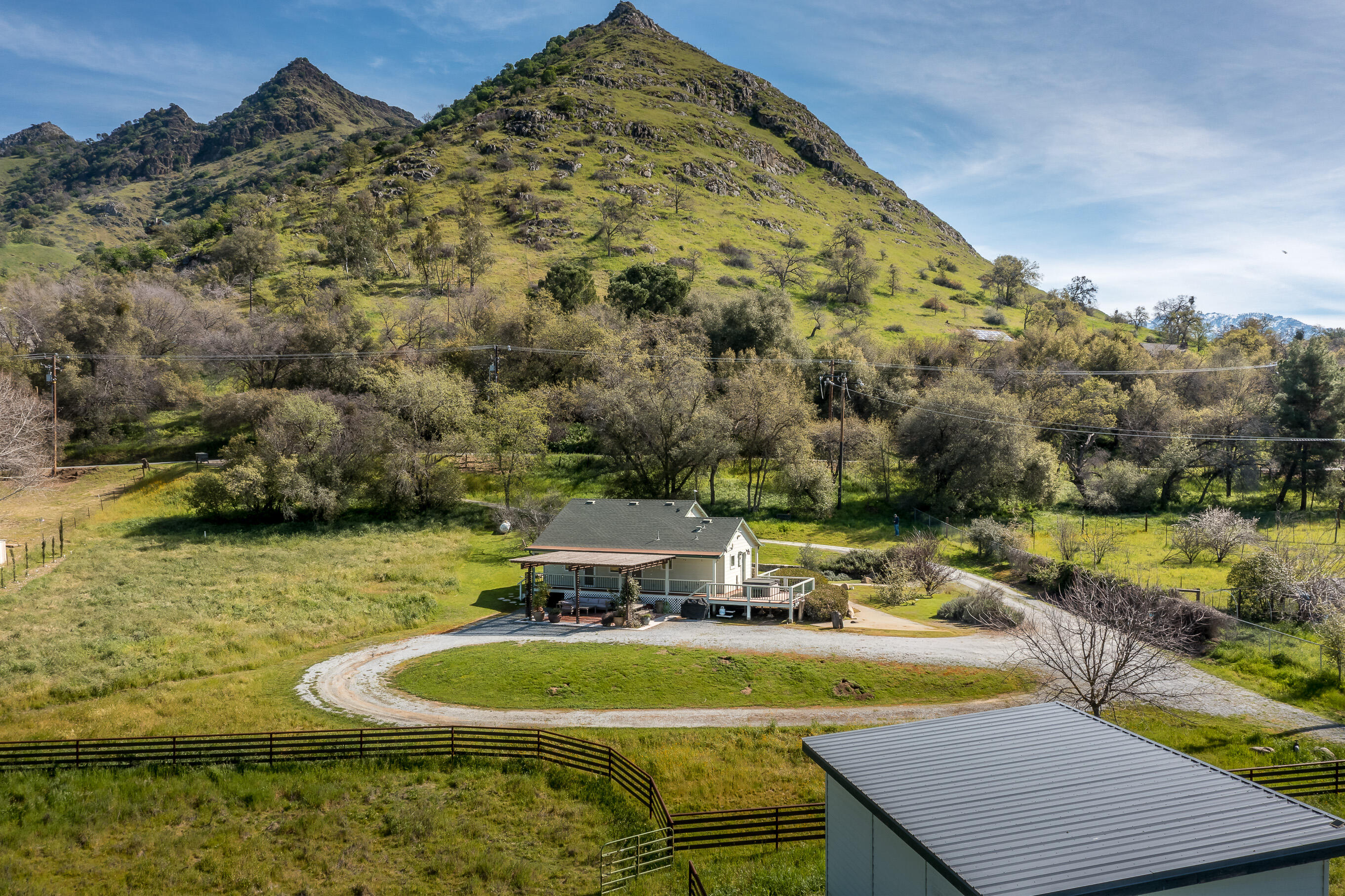 42148 South Fork Drive Three Rivers, CA 93271 - Photo 4 of 30 -