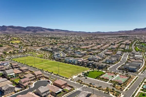 $1,995 | 3210 Brynley Avenue, Henderson, NV 89044