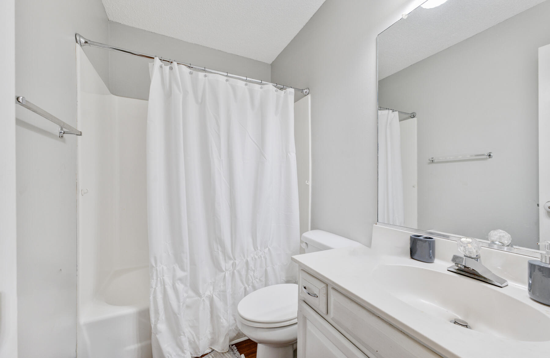 102 Raith Road Summerville, SC 29485 - Photo 14 of 27 102 Raith Rd, Summerville SC (11) edited
