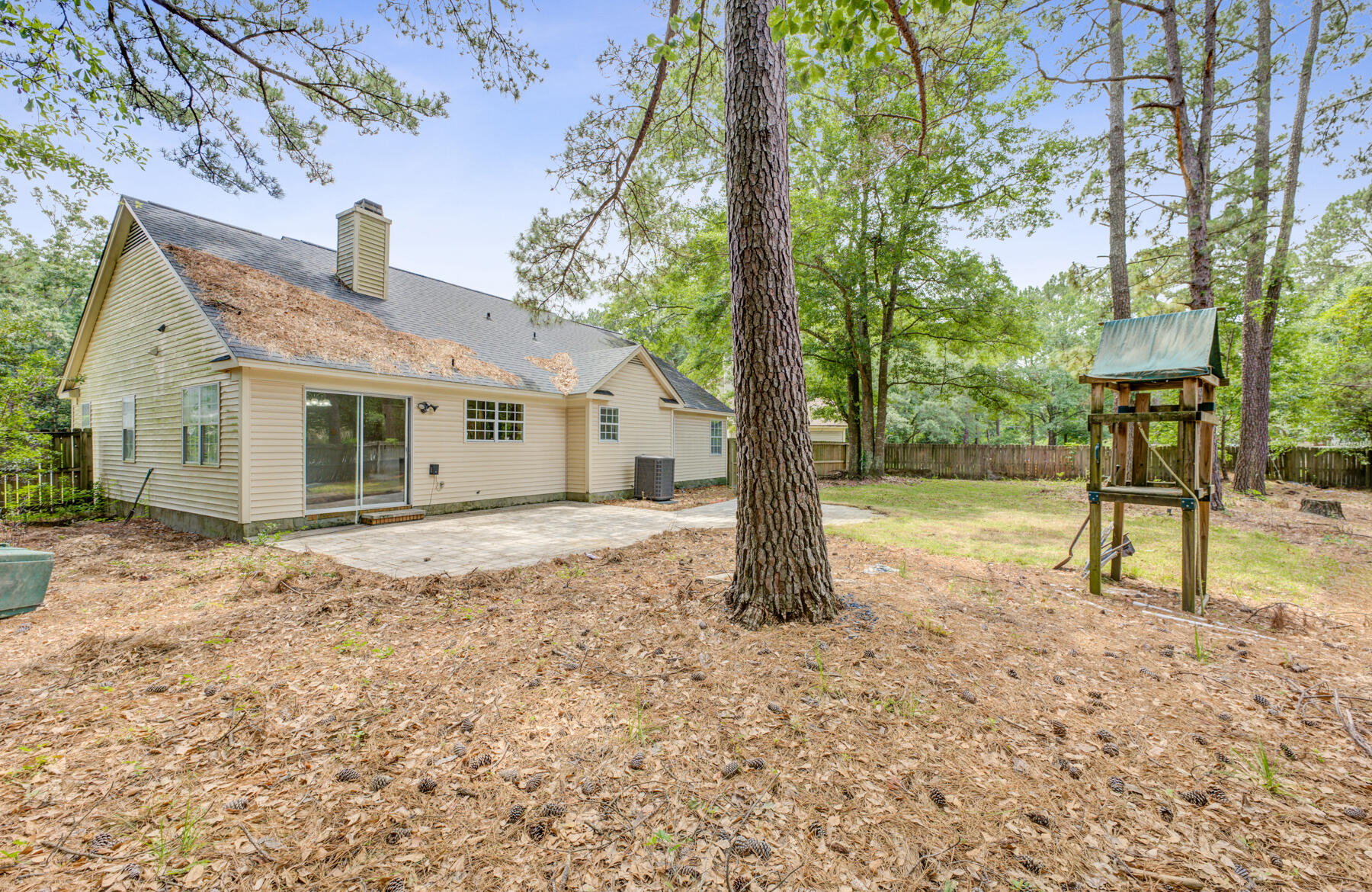 102 Raith Road Summerville, SC 29485 - Photo 27 of 27 102 Raith Rd, Summerville SC (24) edited