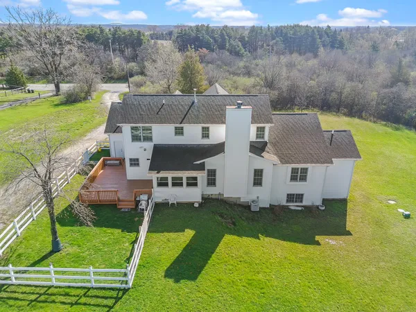 $925,000 | 41604 Hunt Club Road, Wadsworth, IL 60083