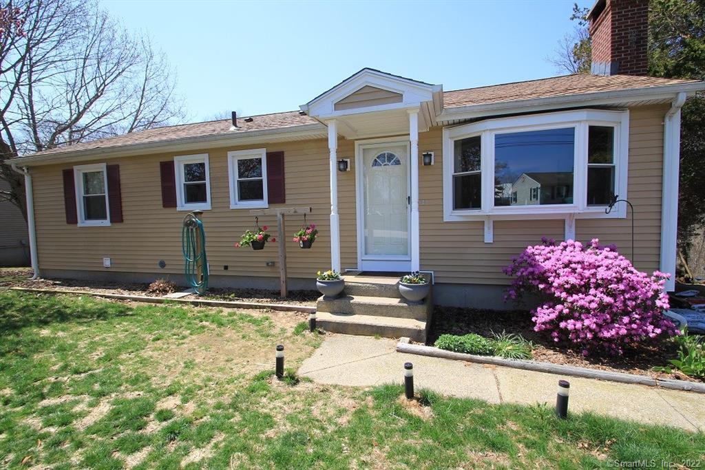 154 Breezy Knoll Road Groton, CT 06355 - Photo 1 of 1 Gallery Image 1