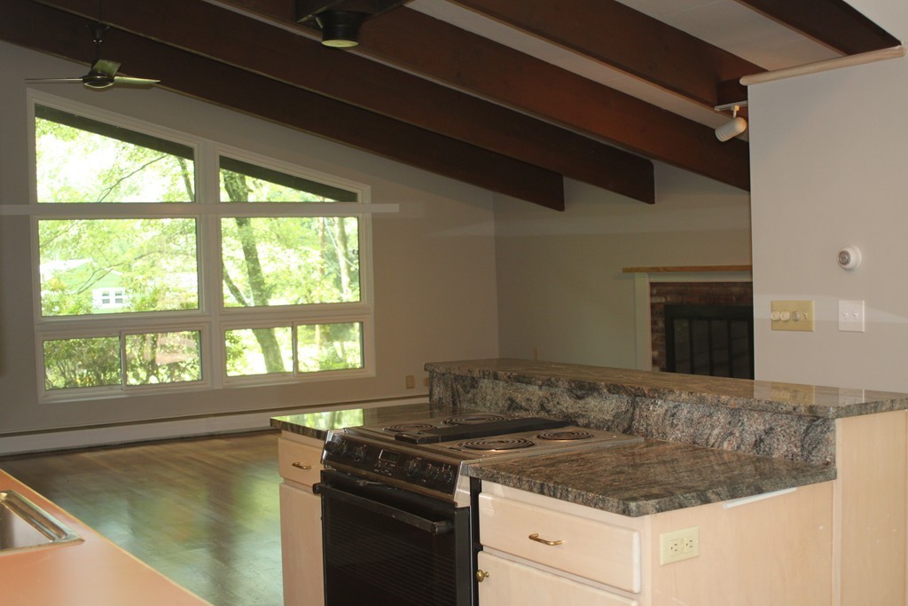24 Taylor Road Sudbury, MA 01776 - Photo 4 of 10 Gallery Image 4