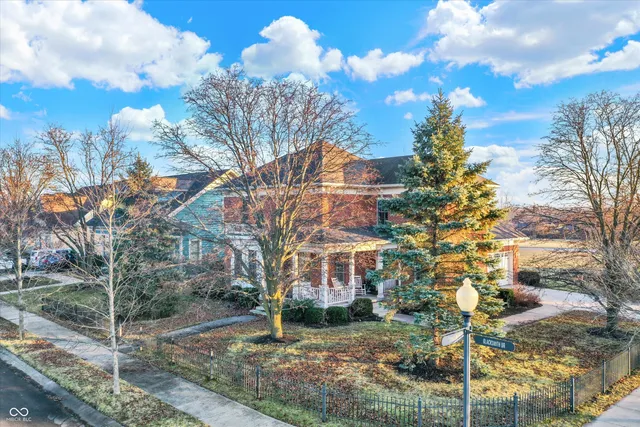 $400,000 | 1808 North Sawmill Lane, Muncie, IN 47304