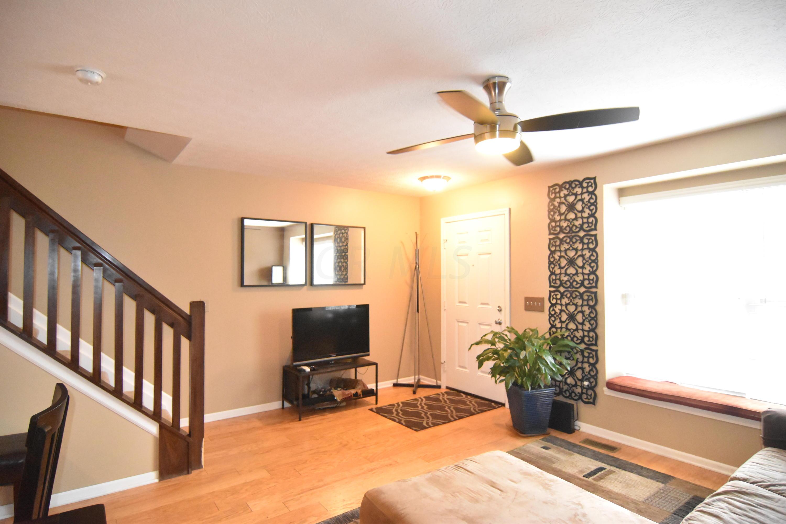 6209 Needletail Road Columbus, OH 43230 - Photo 12 of 37