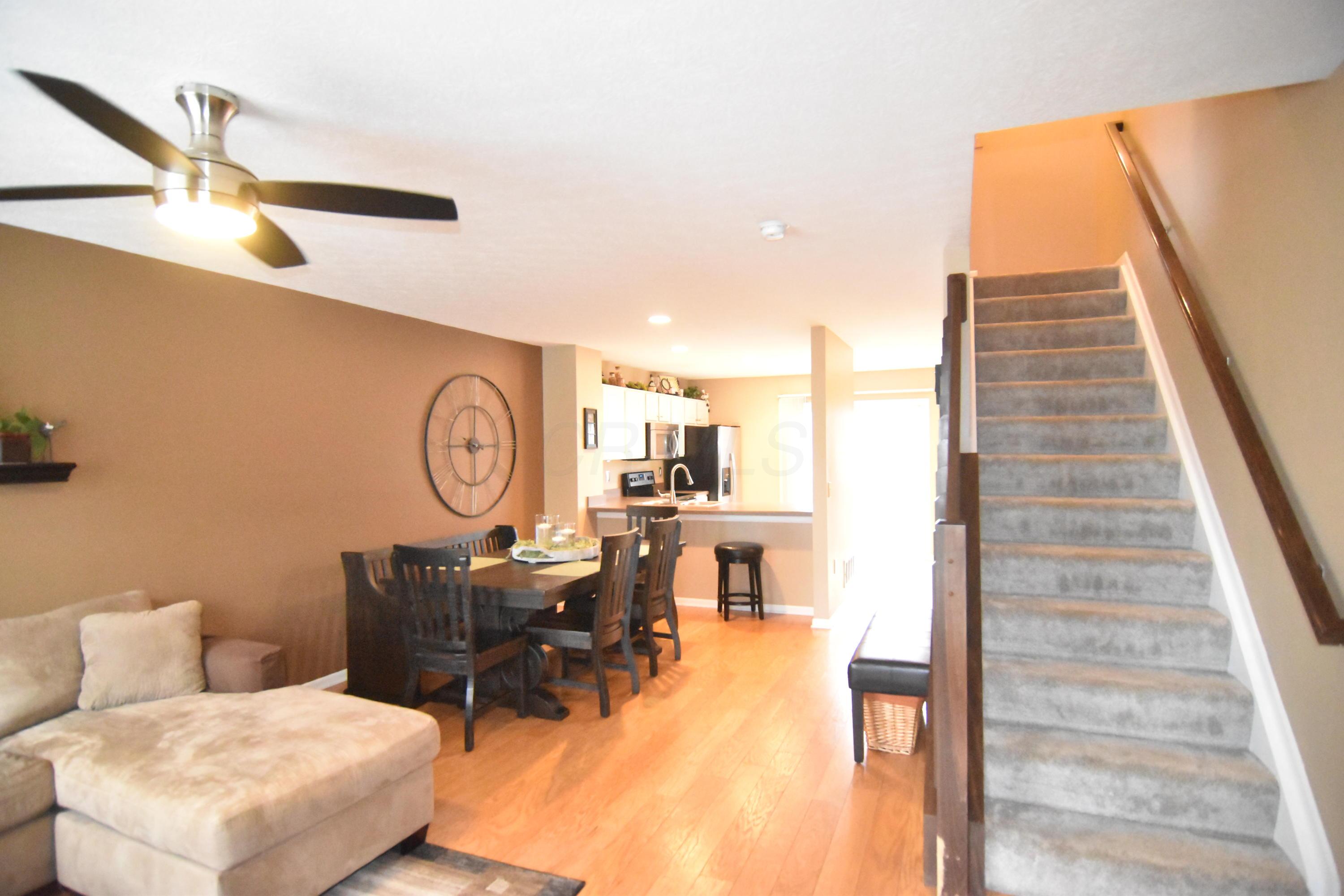 6209 Needletail Road Columbus, OH 43230 - Photo 3 of 37