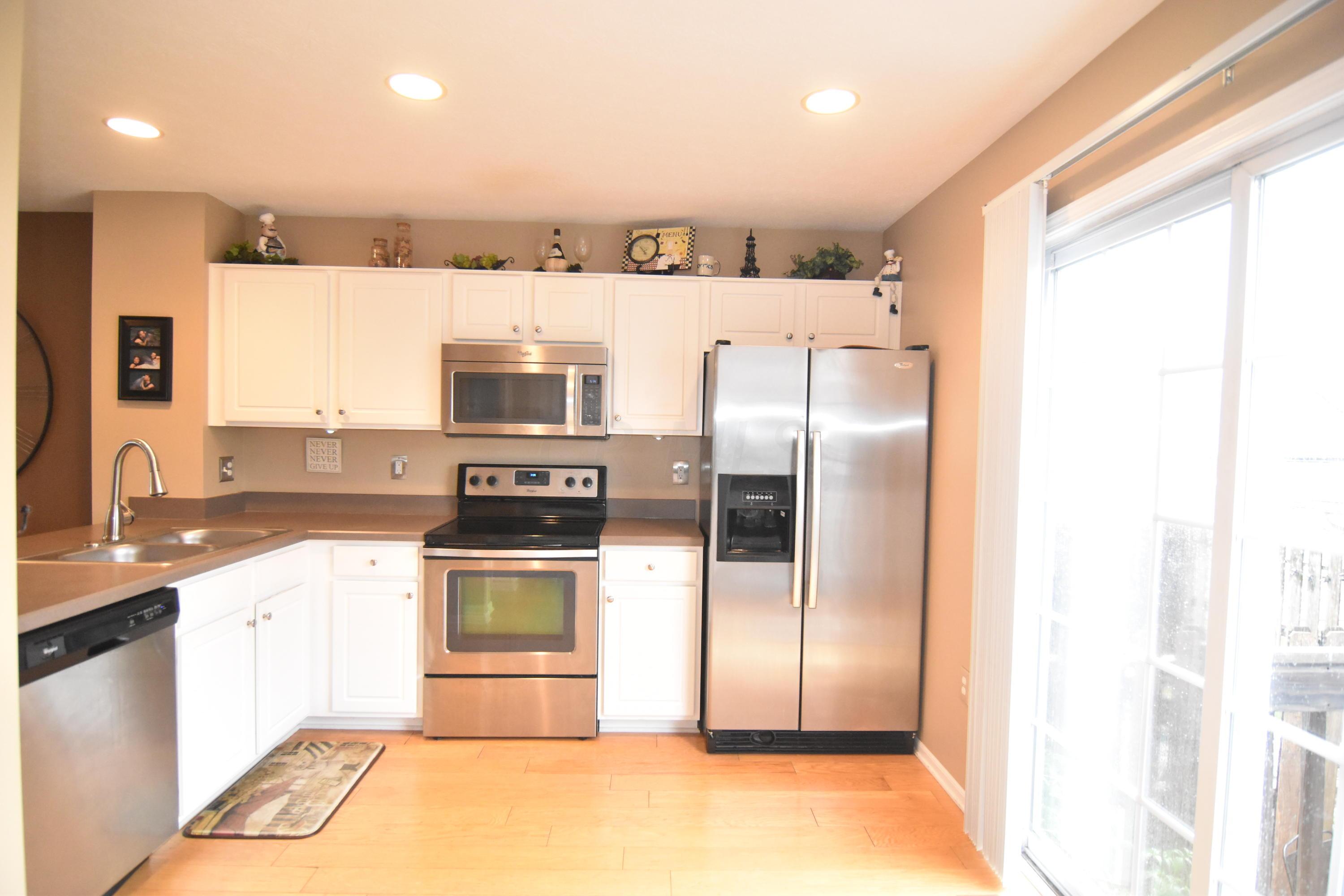 6209 Needletail Road Columbus, OH 43230 - Photo 5 of 37