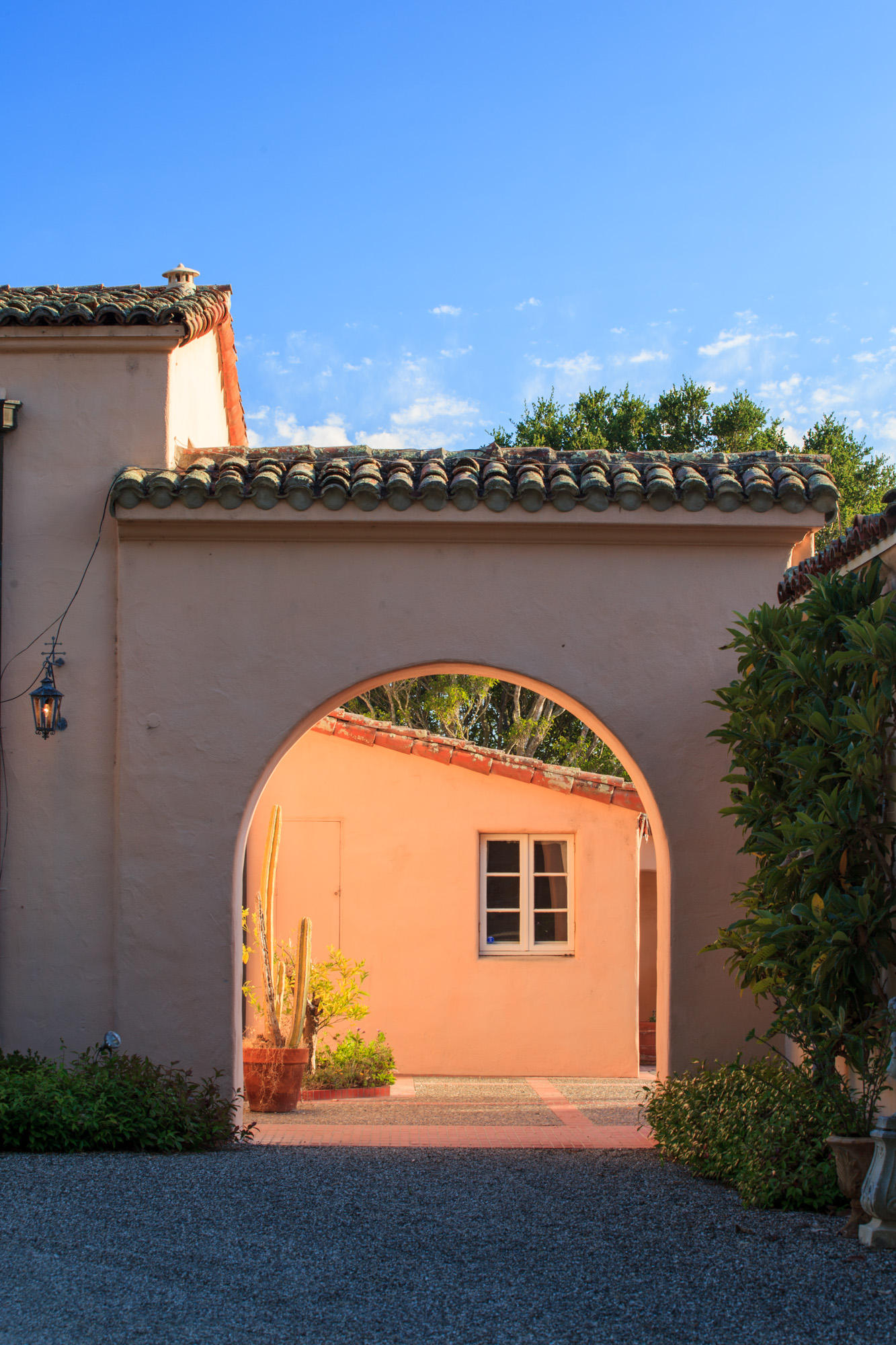1895 East Valley Road Santa Barbara, CA 93108 - Photo 13 of 19 1895 E Valley Rd-MattWalla-LowRes-18