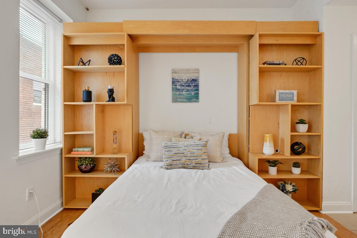 2630 Adams Mill Road Northwest, Unit 304 Washington, DC 20009 - Photo 6 of 24