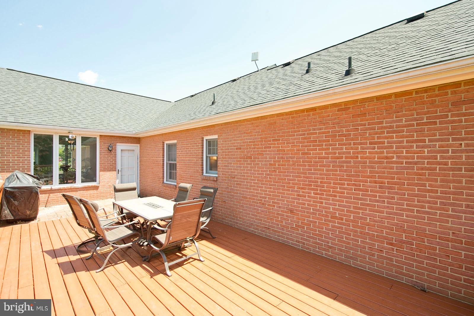 3749 Apple Pie Ridge Road Winchester, VA 22603 - Photo 48 of 60 Rear deck