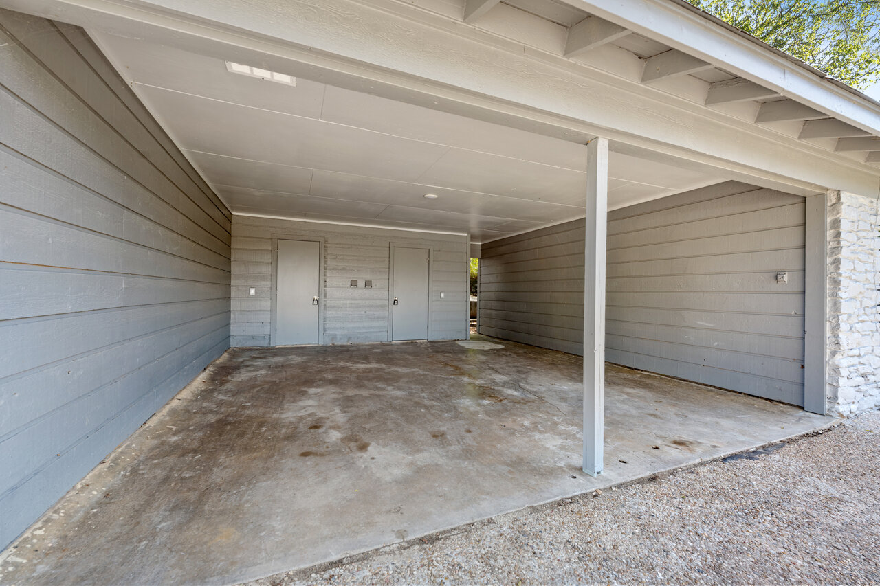 2303 Metcalfe Road, Unit A Austin, TX 78741 - Photo 4 of 16 Gallery Image 4