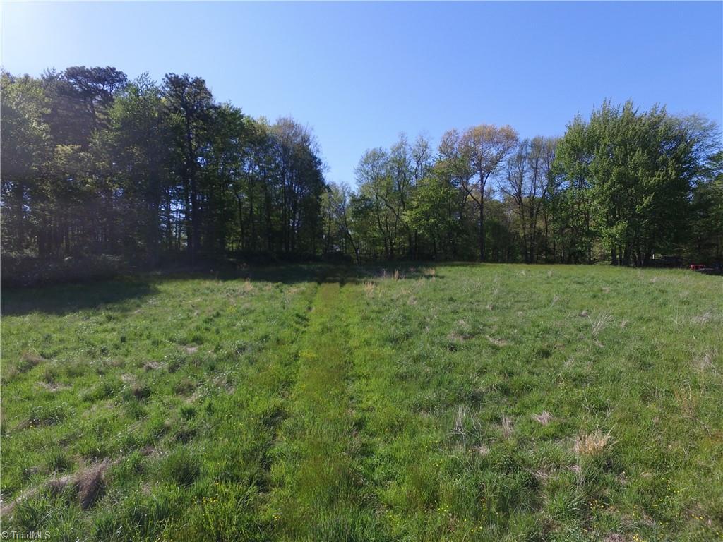 227 Reece Road Southwest Willis, VA 24380 - Photo 12 of 27
