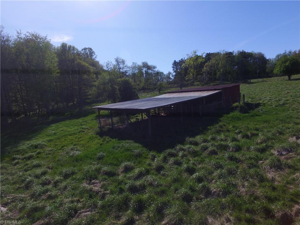 227 Reece Road Southwest Willis, VA 24380 - Photo 24 of 27