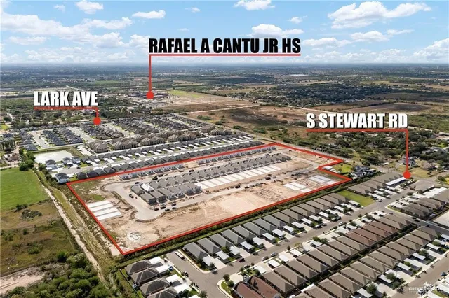 $1,050 | 2708 West Harrison Avenue, Unit 1, Alton, TX 78573