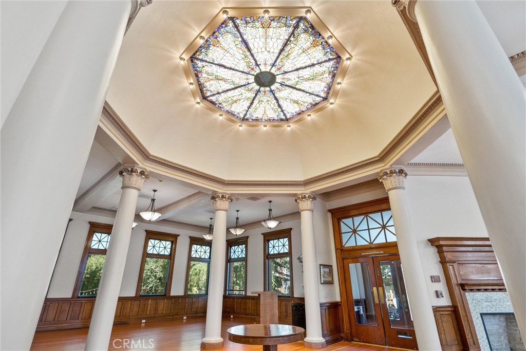 909 Jefferson Street Red Bluff, CA 96080 - Photo 5 of 41