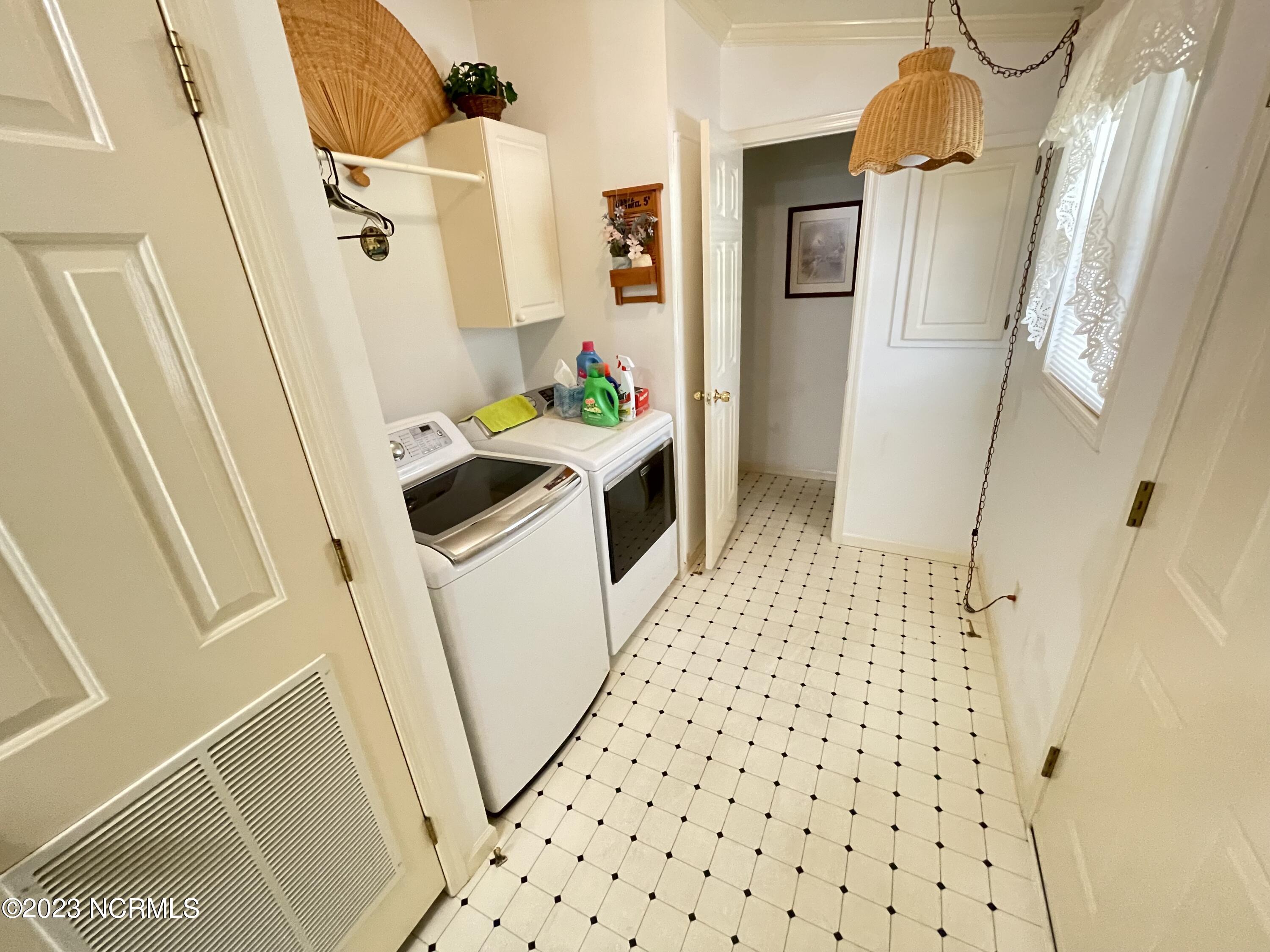 175 King Road Mount Olive, NC 28365 - Photo 21 of 37 IMG_2051