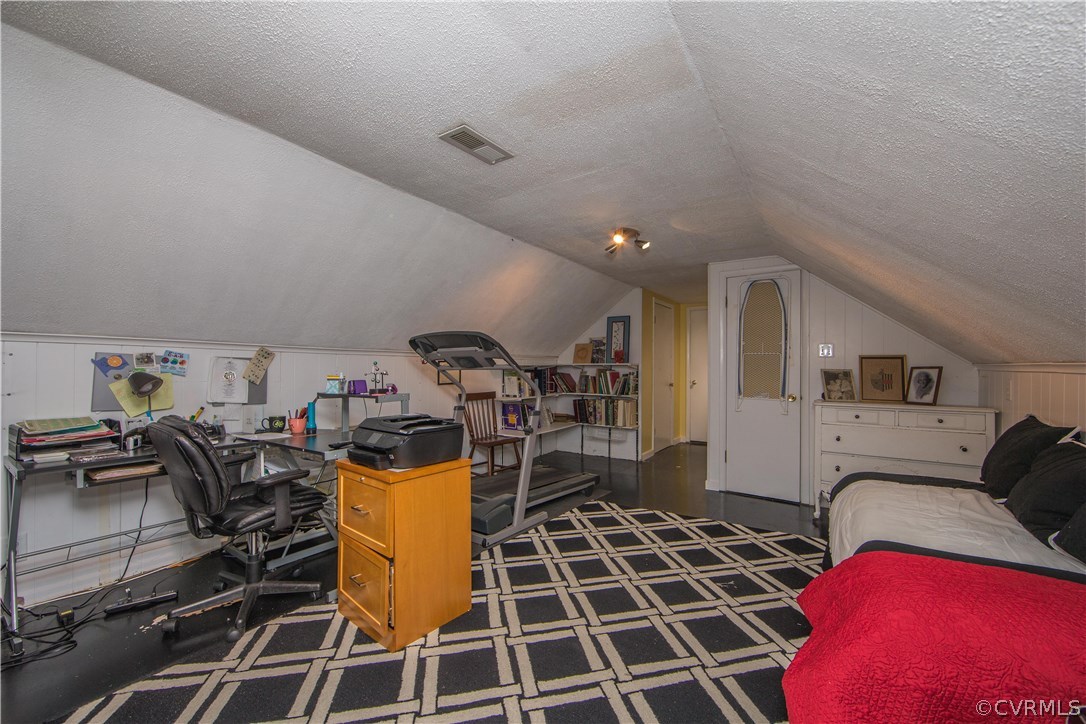 425 Whitaker Road Richmond, VA 23235 - Photo 33 of 37 Gallery Image 33