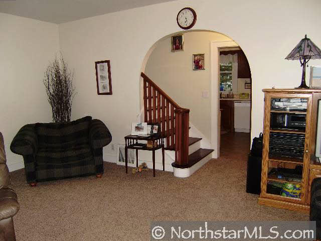 603 3rd Street Southwest Faribault, MN 55021 - Photo 4 of 8