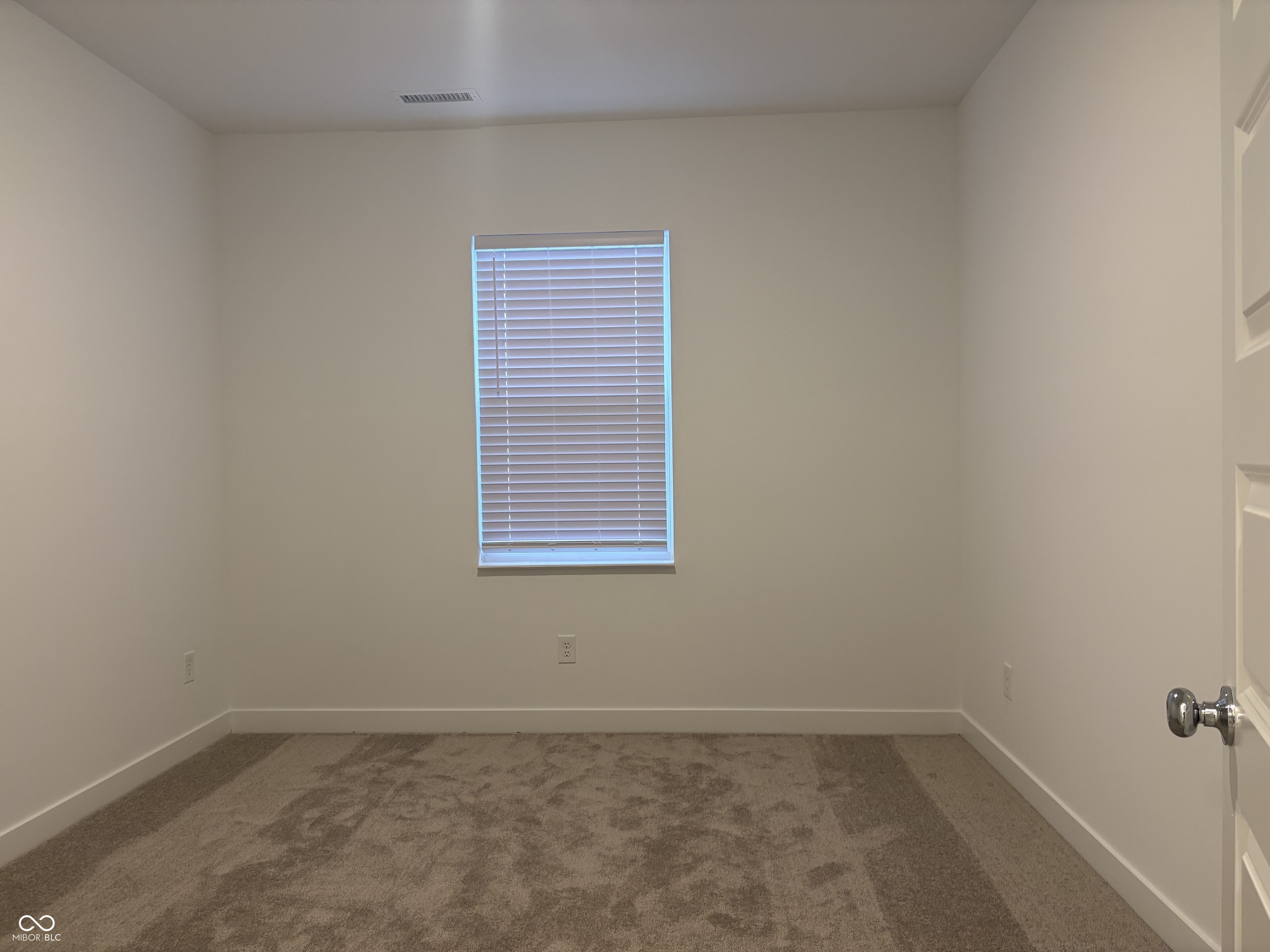 5916 Sunstone Road Indianapolis, IN 46239 - Photo 19 of 40