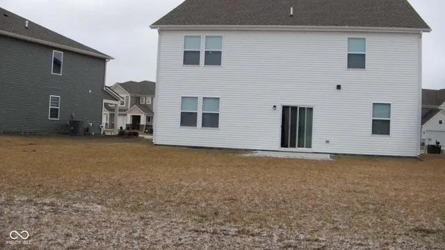 $2,600 | 5916 Sunstone Road, Indianapolis, IN 46239