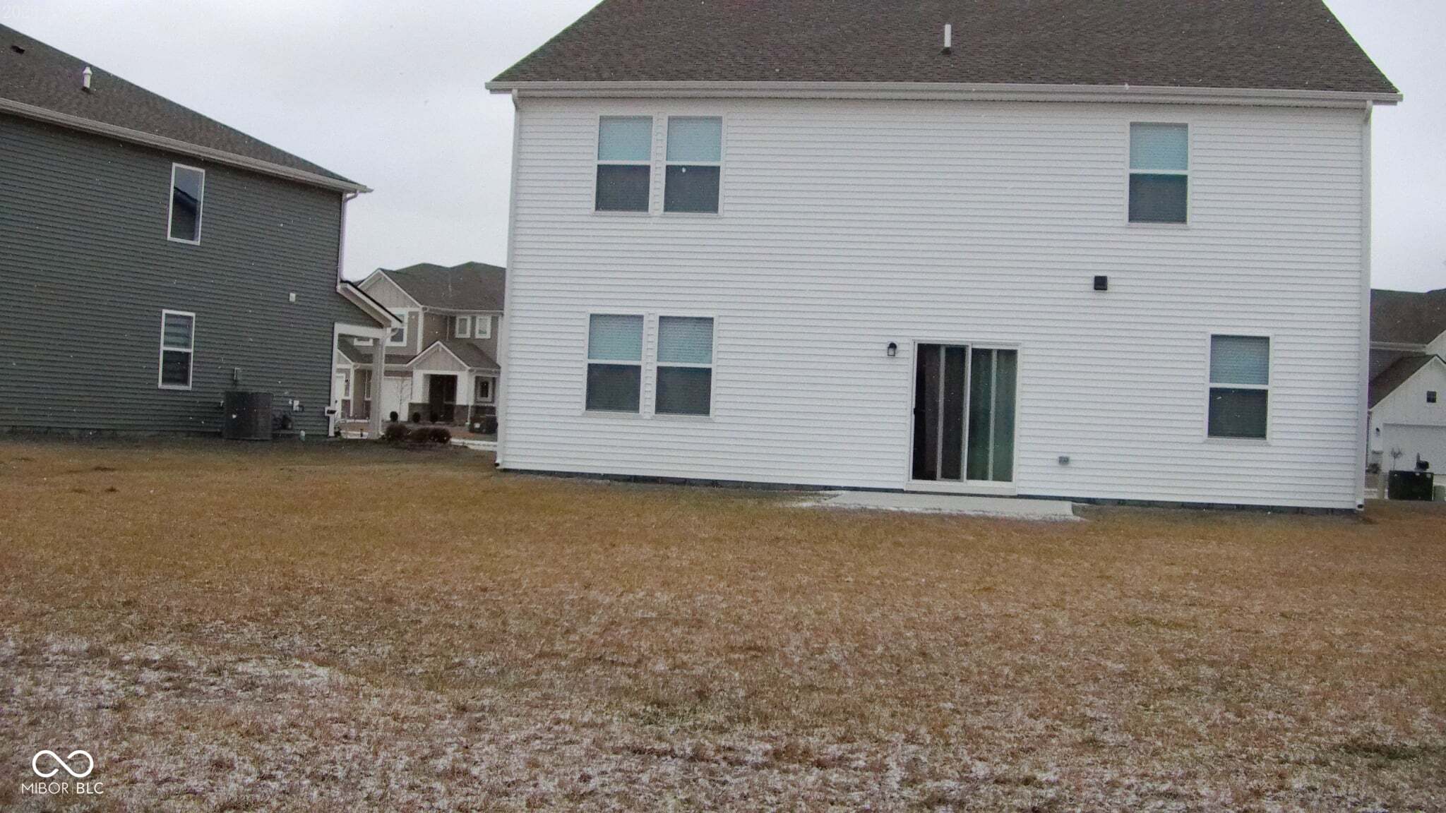 5916 Sunstone Road Indianapolis, IN 46239 - Photo 3 of 40