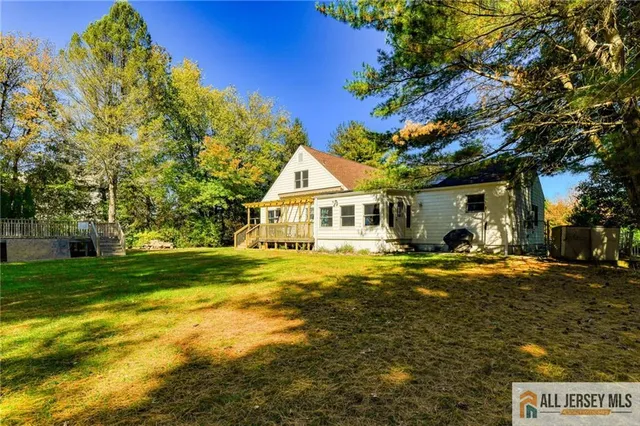 $679,000 | 19 Jurgelsky Road, Monroe Township, NJ 08831