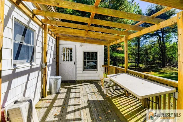 $679,000 | 19 Jurgelsky Road, Monroe Township, NJ 08831